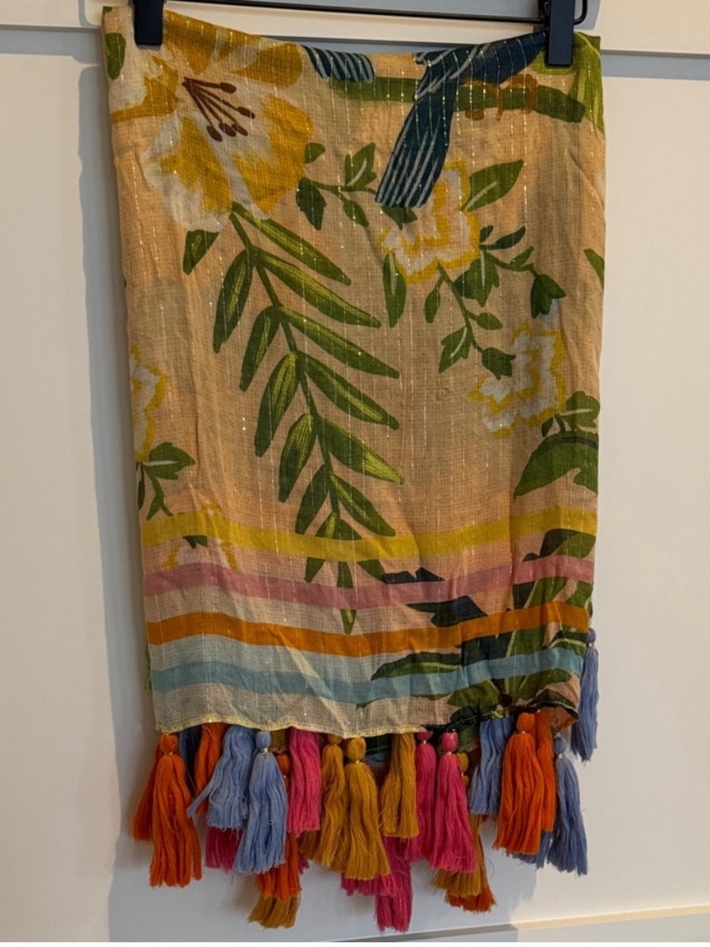 Farm Rio Floral Tassel-Trim sarong